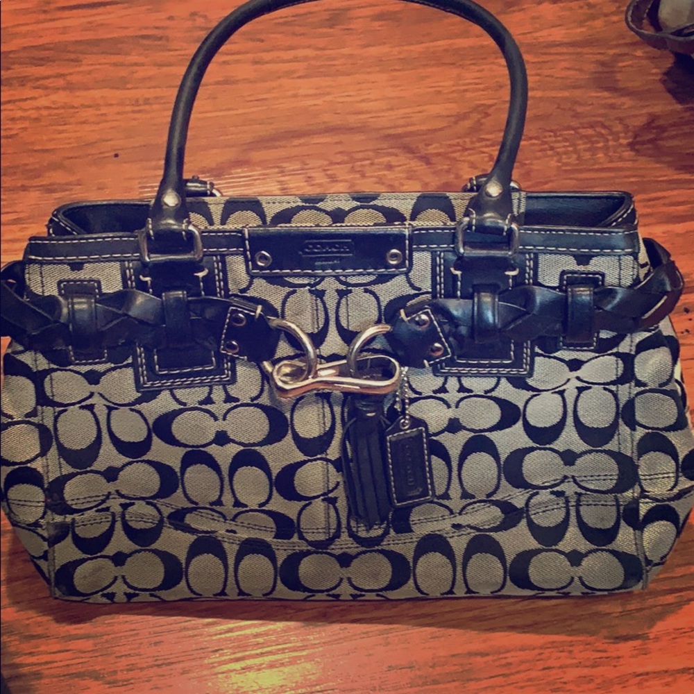 Coach canvas shoulder bag